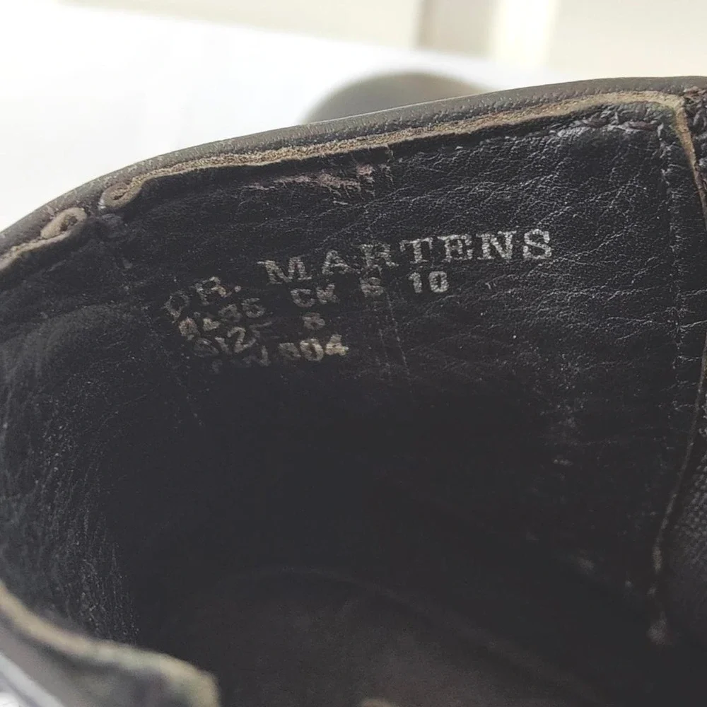Vintage 90s Dr Martens England Leather Ankle Chelsea Boots Black SlipOn Grunge 8